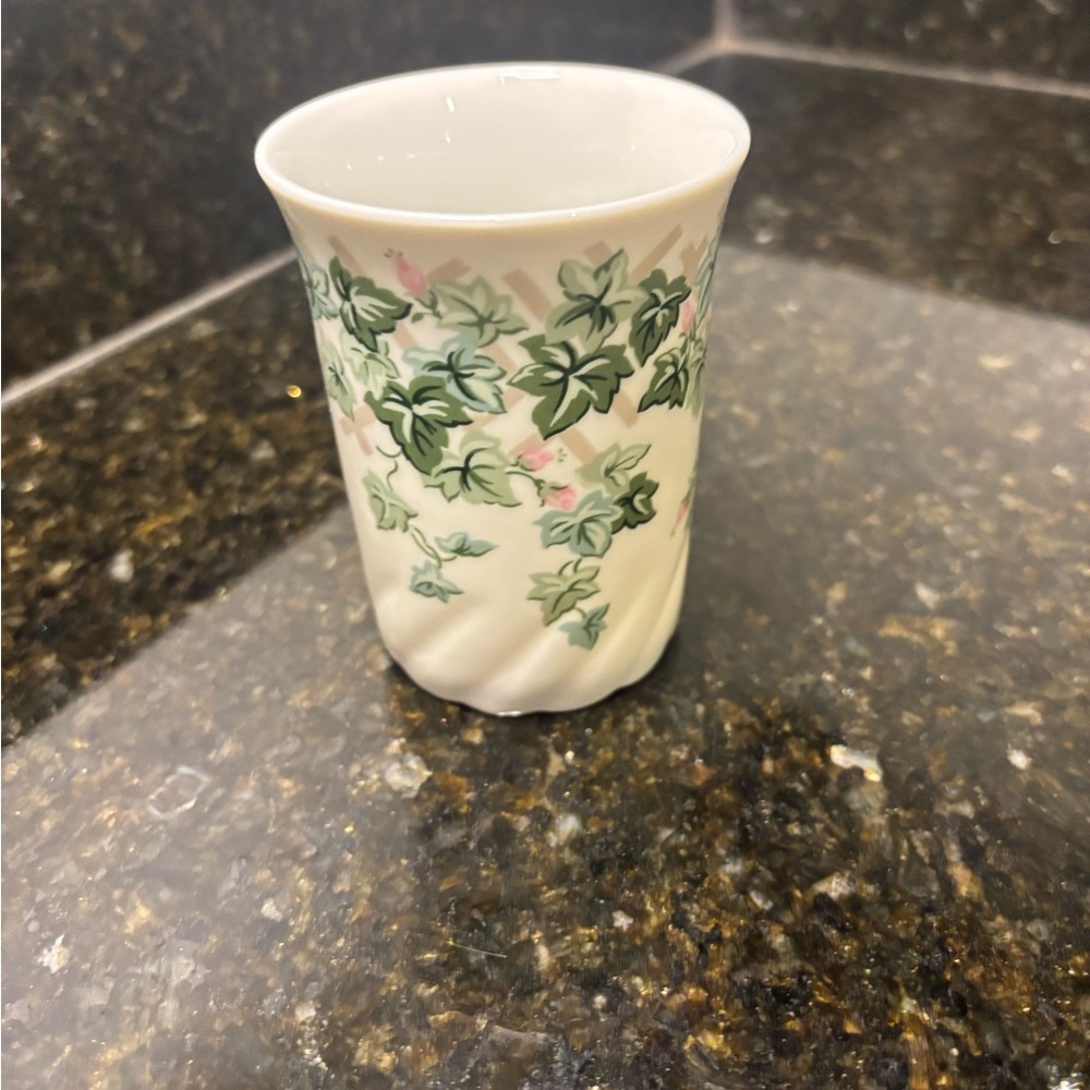NWT Garden Ivy Springs Bath Fashion Ceramic Tumbler - Picture 3 of 6